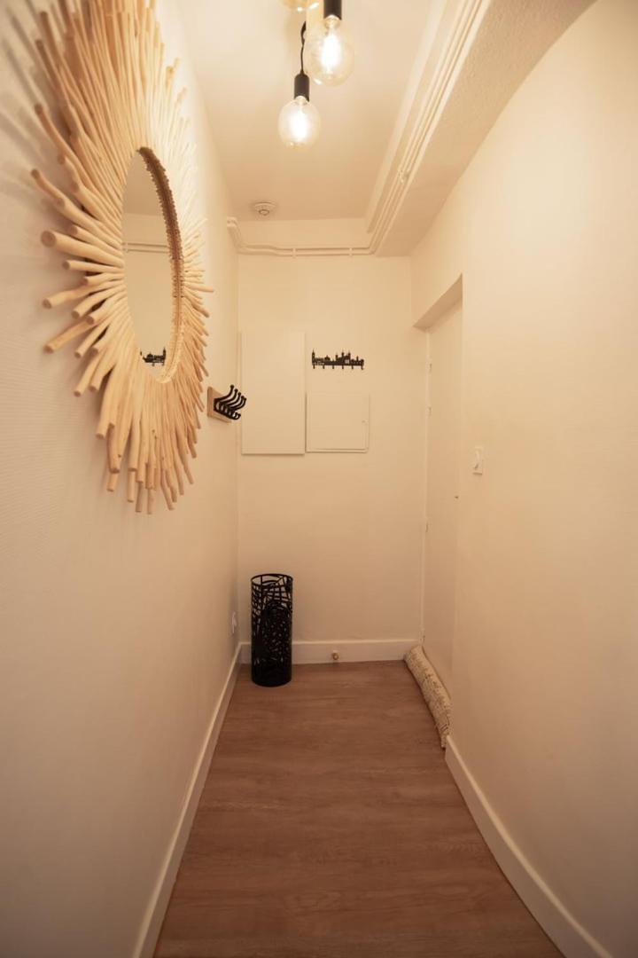 Moderne Et Cosy Au Coeur De Saint-Jean Ail Apartment Лион Екстериор снимка