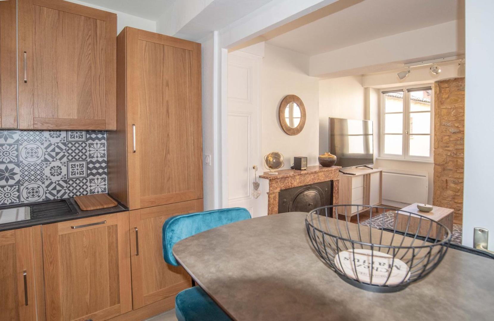 Moderne Et Cosy Au Coeur De Saint-Jean Ail Apartment Лион Екстериор снимка